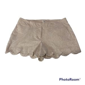Crown & Ivy tan and white scalloped shorts
